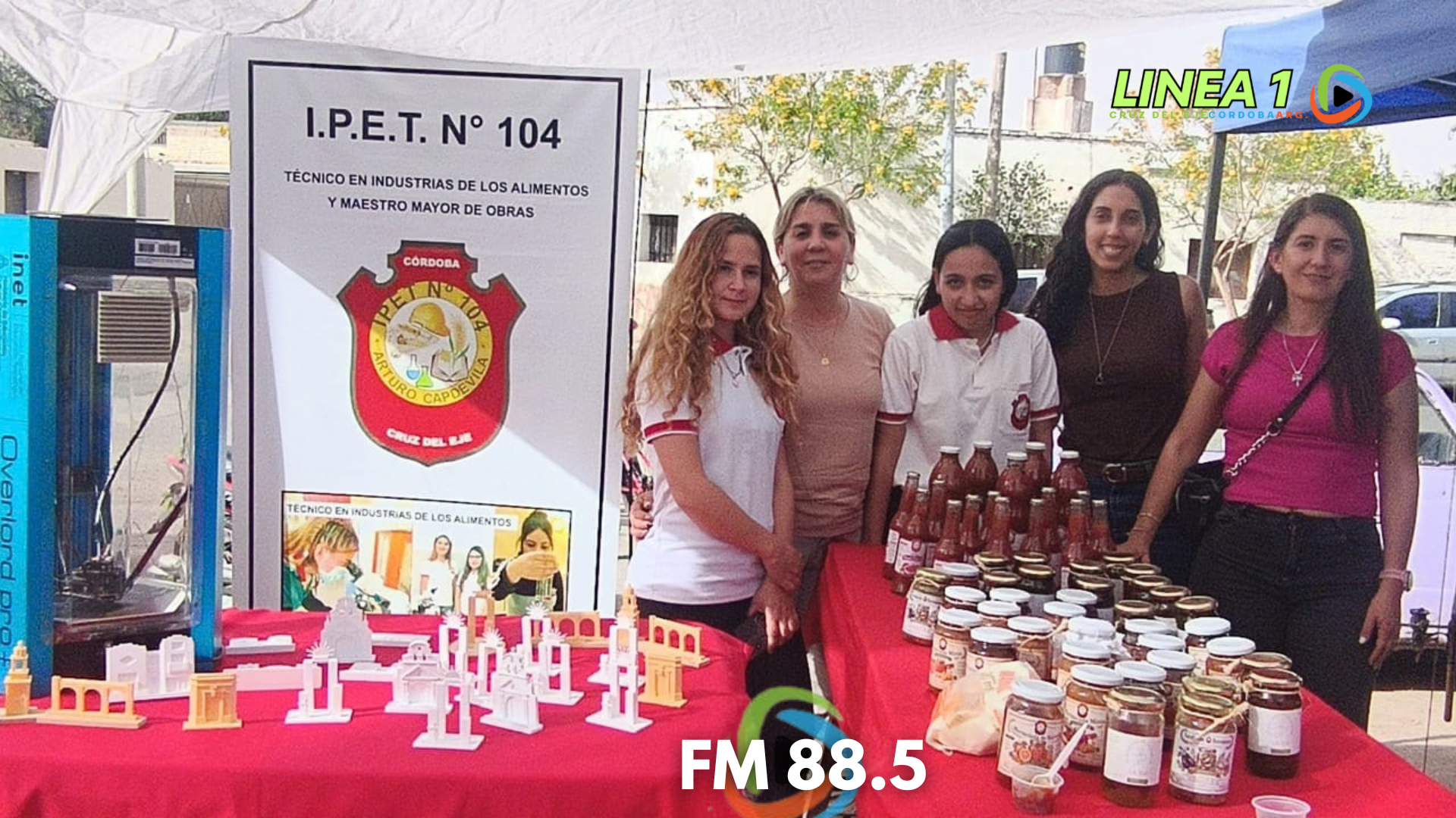 Una escuela que enseña, produce y se vincula con su comunidad